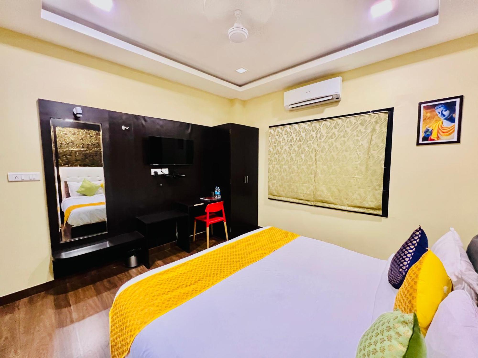 Hotel Grand Bhagwat, Udaipur Exteriör bild