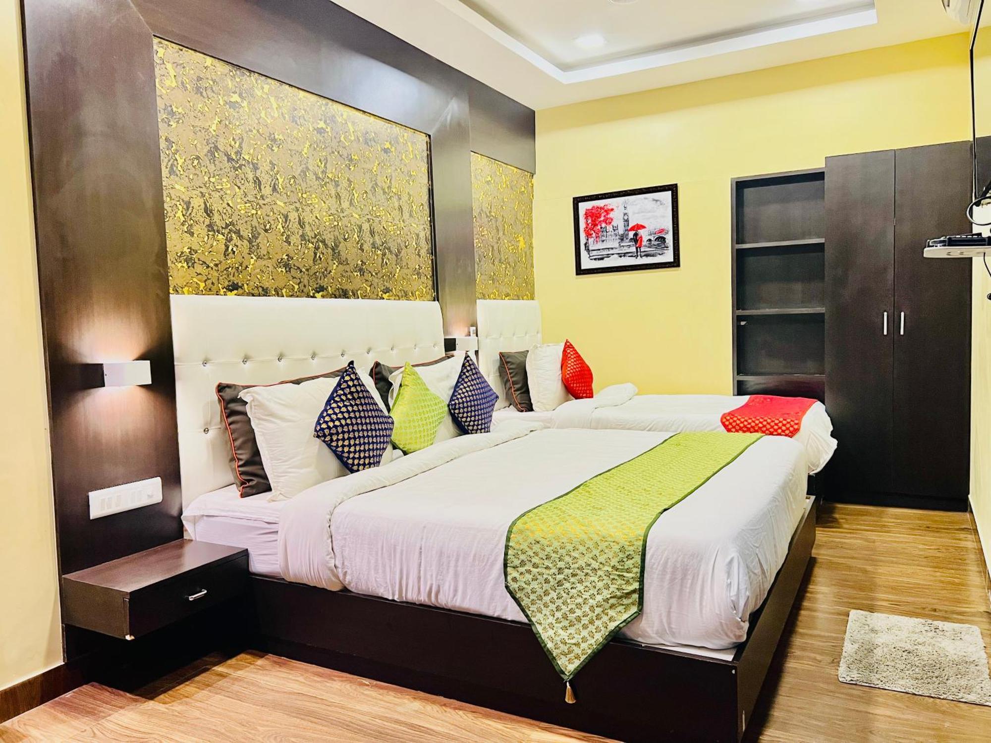 Hotel Grand Bhagwat, Udaipur Exteriör bild